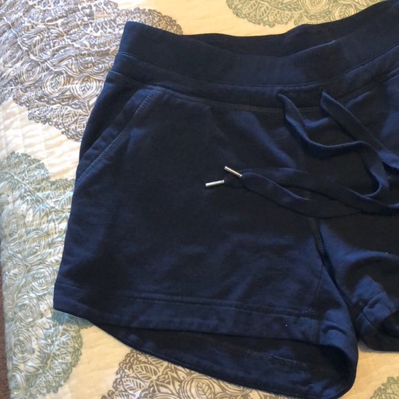 2 pairs GreenTea shorts - Picture 3 of 4